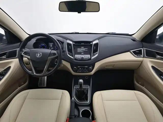 Changan Eado 2016 1.6L Manual Trend — фото 5