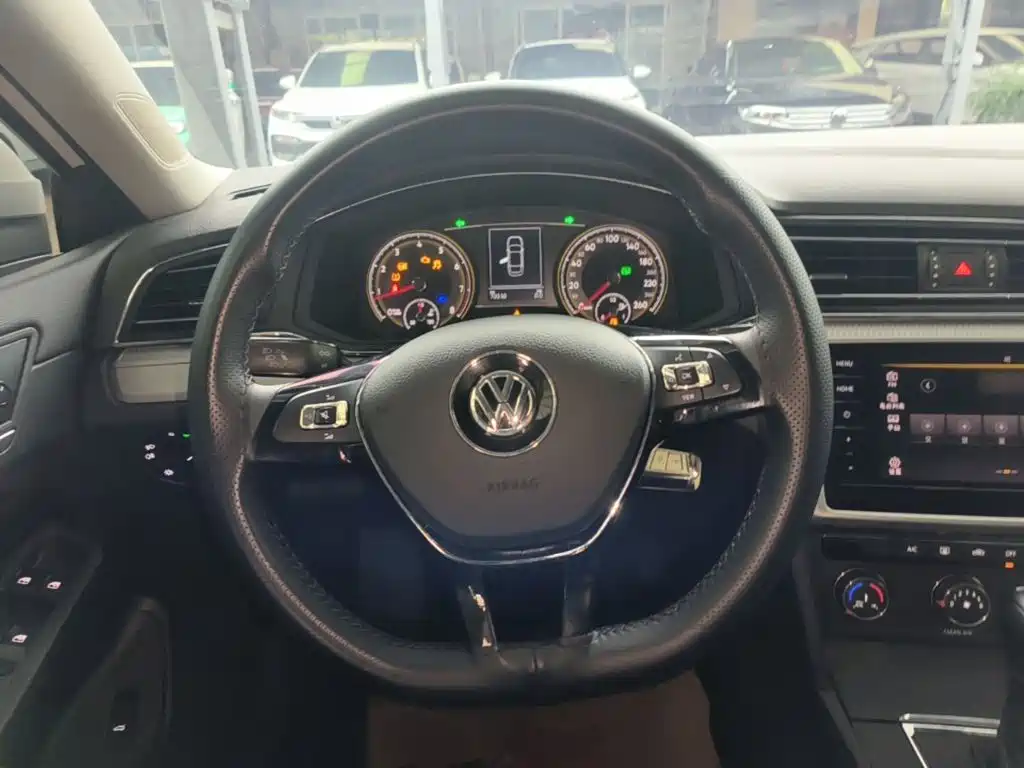 Volkswagen Lamando, миниатюра 11