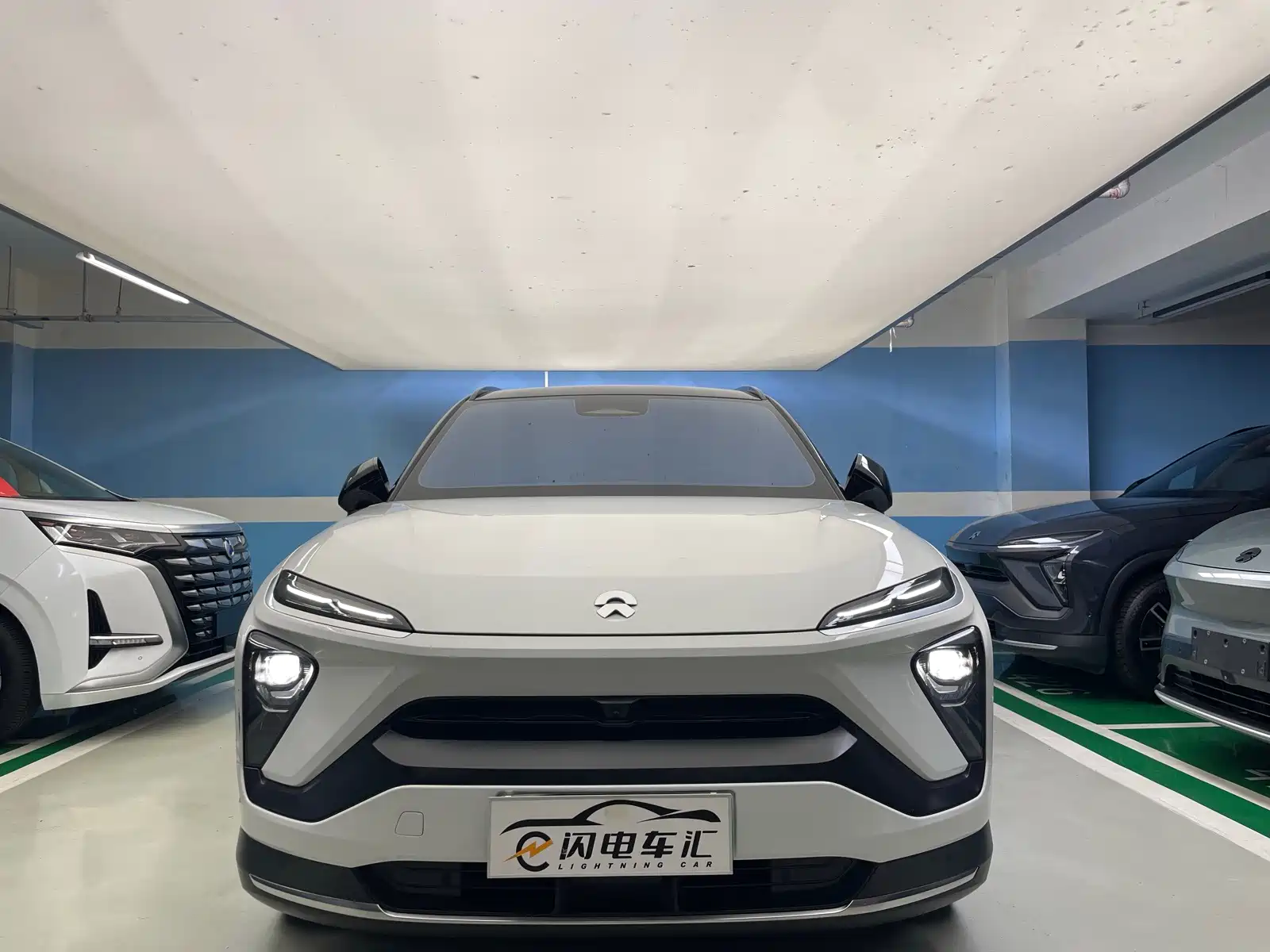 Фото 2 - NIO ES6