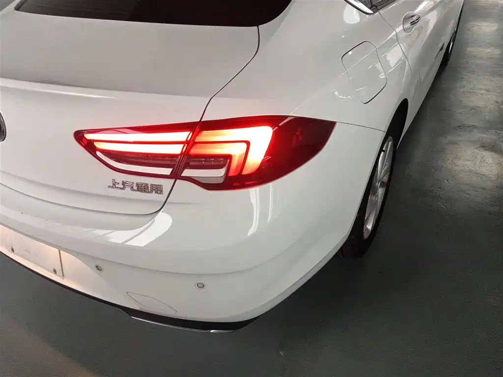Buick Regal 2020 552T Elite фото 8