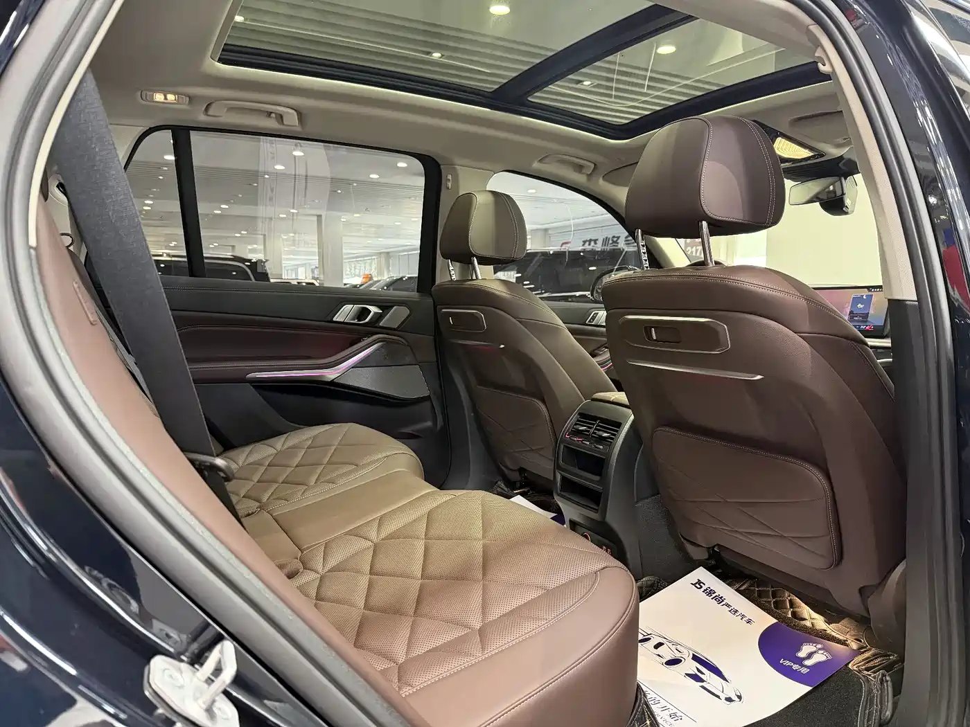 BMW X5 2023 xDrive 30Li Premium M Sport Black Night Package фото 10