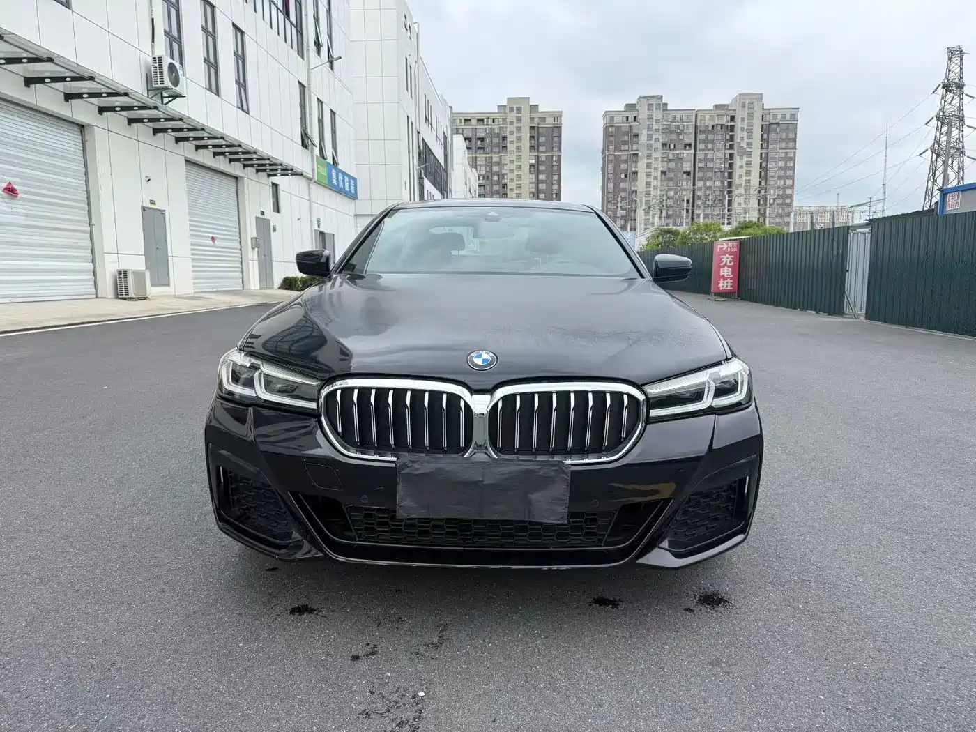 BMW 5 Series 2022 525Li M Sport Package фото 2