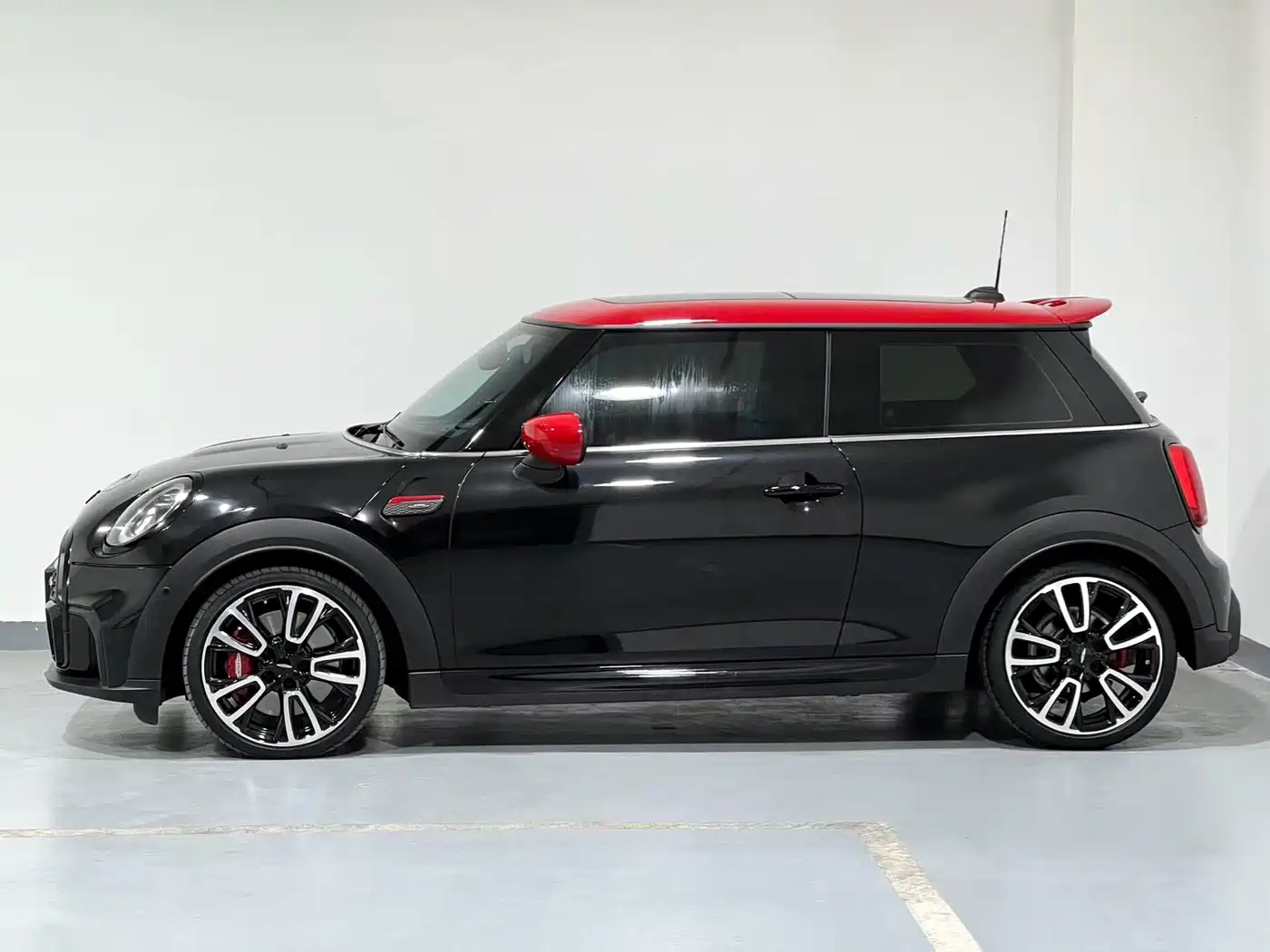 MINI JCW