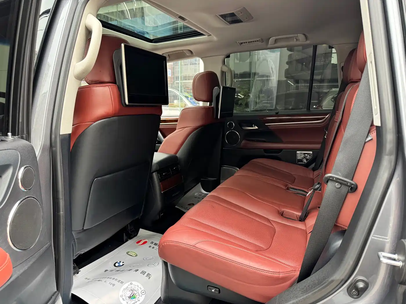 Lexus LX 2017 570 Prestige Luxury фото 8