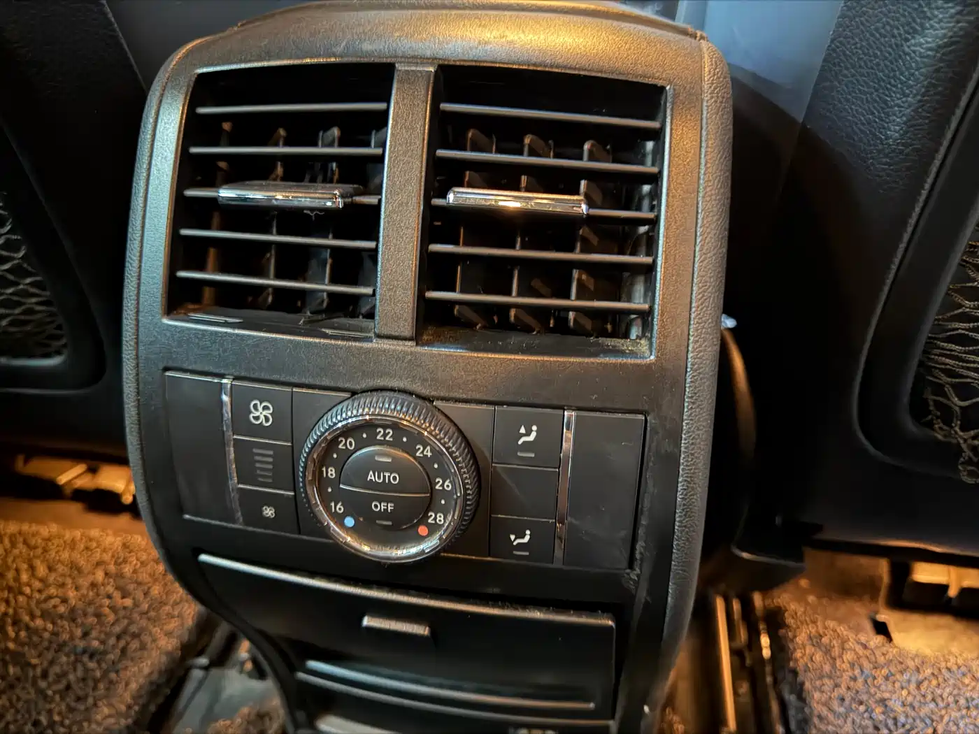 Mercedes-Benz M-Class AMG 2007 AMG ML 63 фото 27