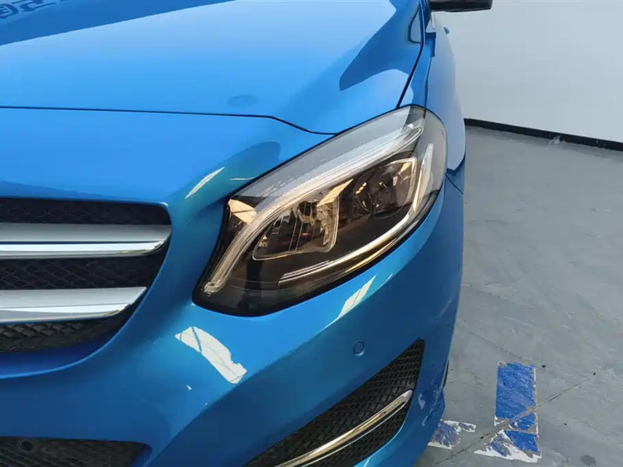 Mercedes-Benz B-Class 2015 B 200 Style фото 5