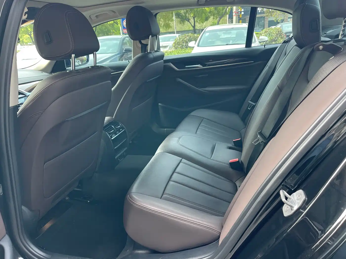 BMW 5 Series 2019 Facelift 525Li Luxury Package фото 11