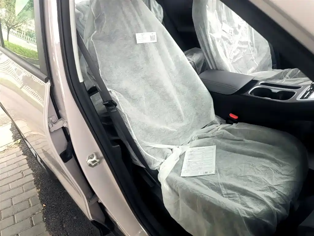Geely Galaxy Starry Wish 2026 Edition 310km Youth Version фото 25