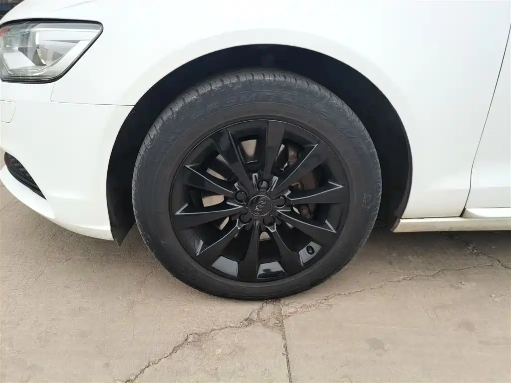 Audi A6L 2014 TFSI Standard фото 25