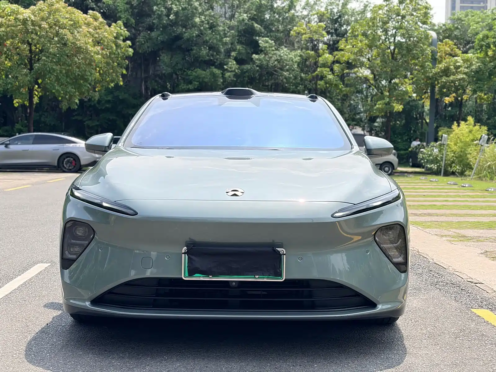 Фото 2 - NIO ET7