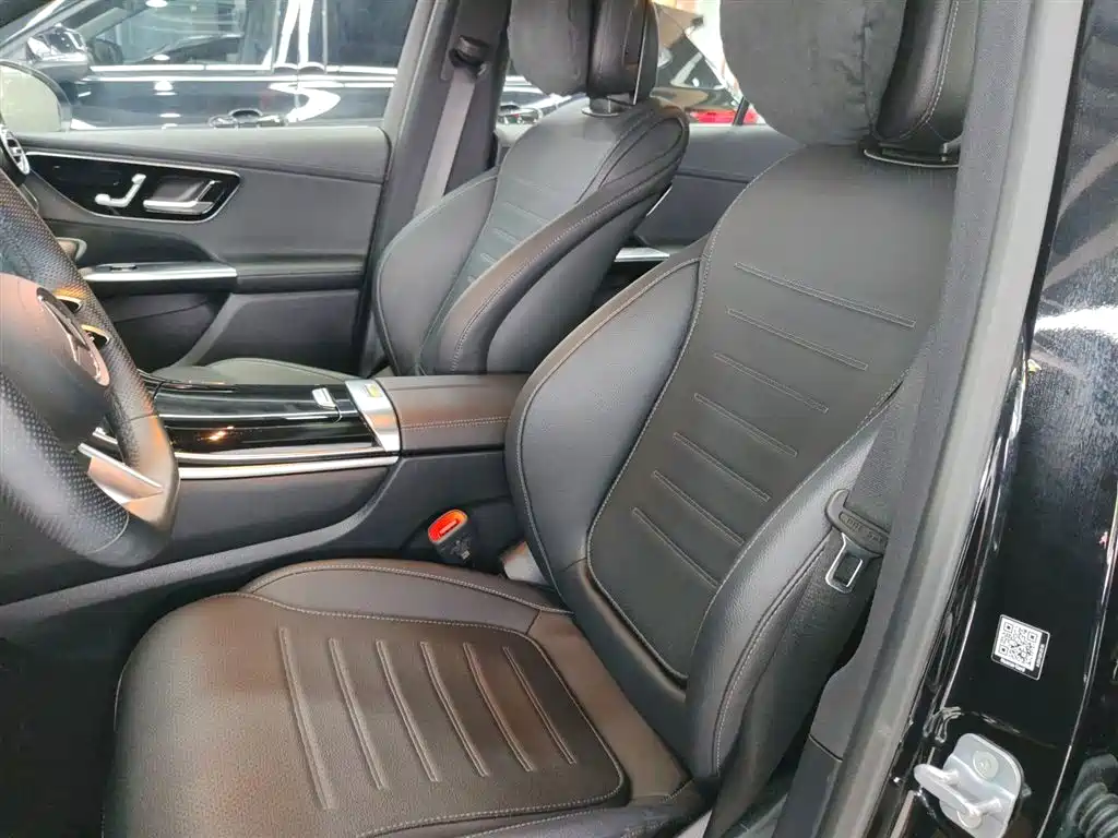 Mercedes-Benz GLC 2023 GLC 300 L 4MATIC Luxury 5-Seater фото 15