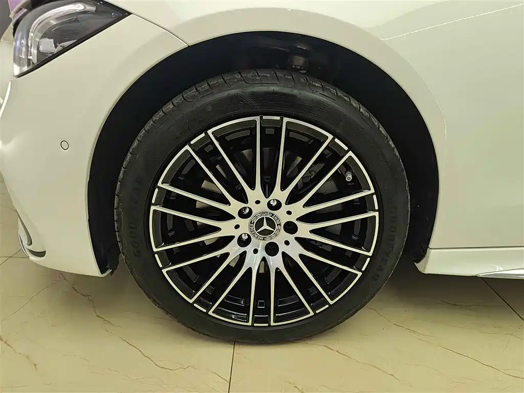Mercedes-Benz C-Class 2024 C 260 L Sport фото 8