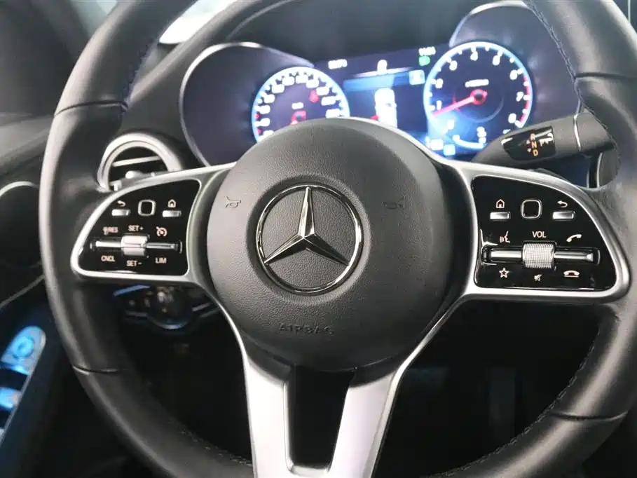 Mercedes-Benz GLC Coupe 2022 Facelift GLC 300 4MATIC Coupe SUV фото 6