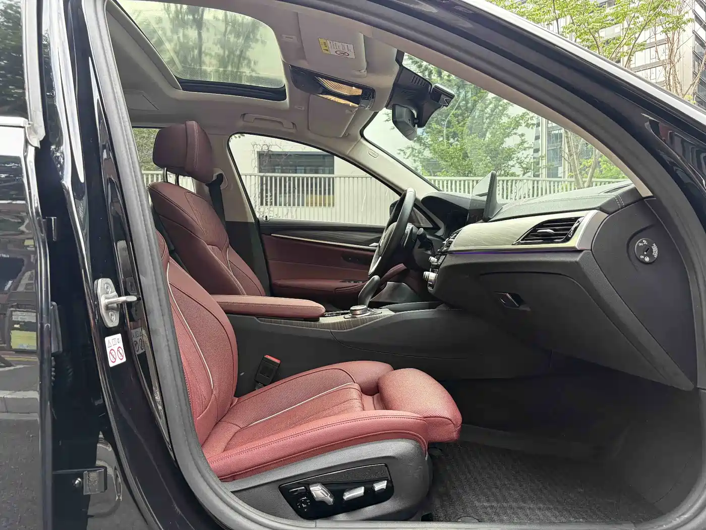 BMW 5 Series 2022 Facelift 530Li Executive Luxury Package фото 8