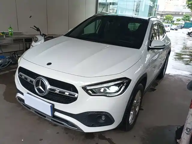 Mercedes-Benz Mercedes-Benz GLA 2022 Facelift II GLA 200