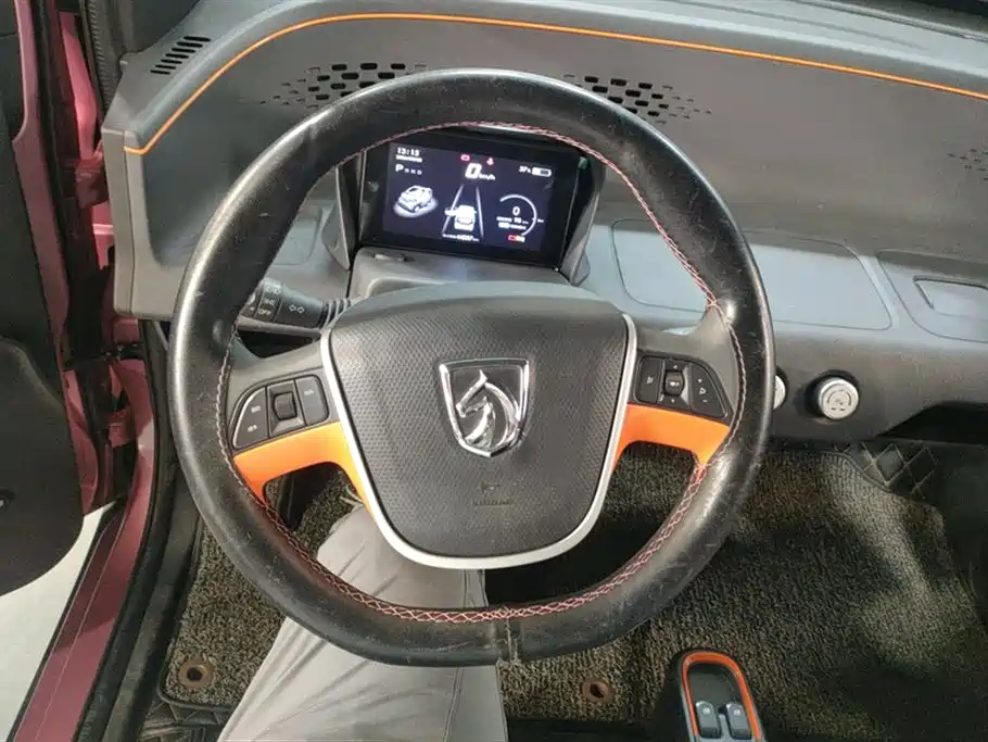 BAOJUN E100