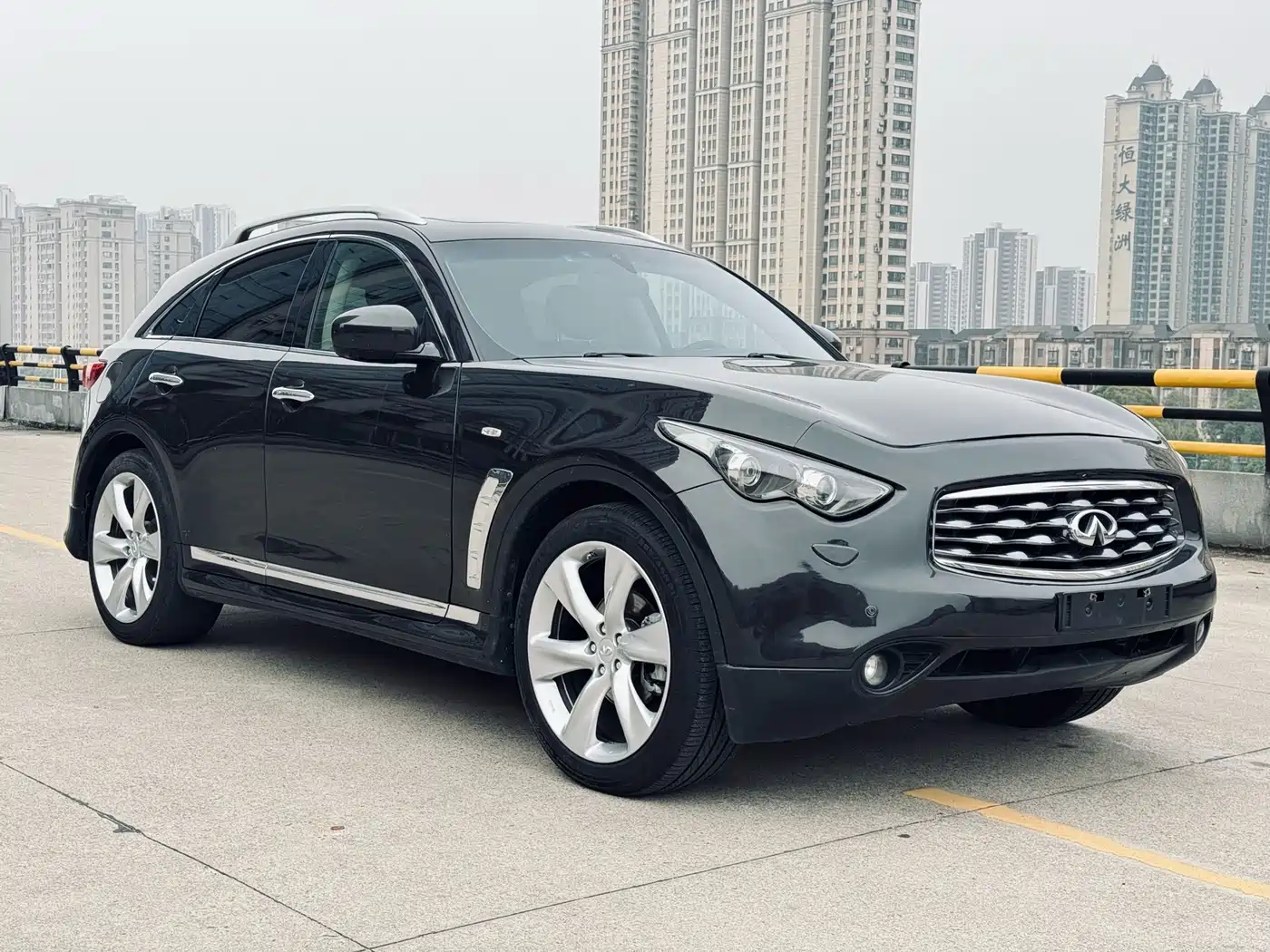 Infiniti FX 2011 2011 FX35 Premium
