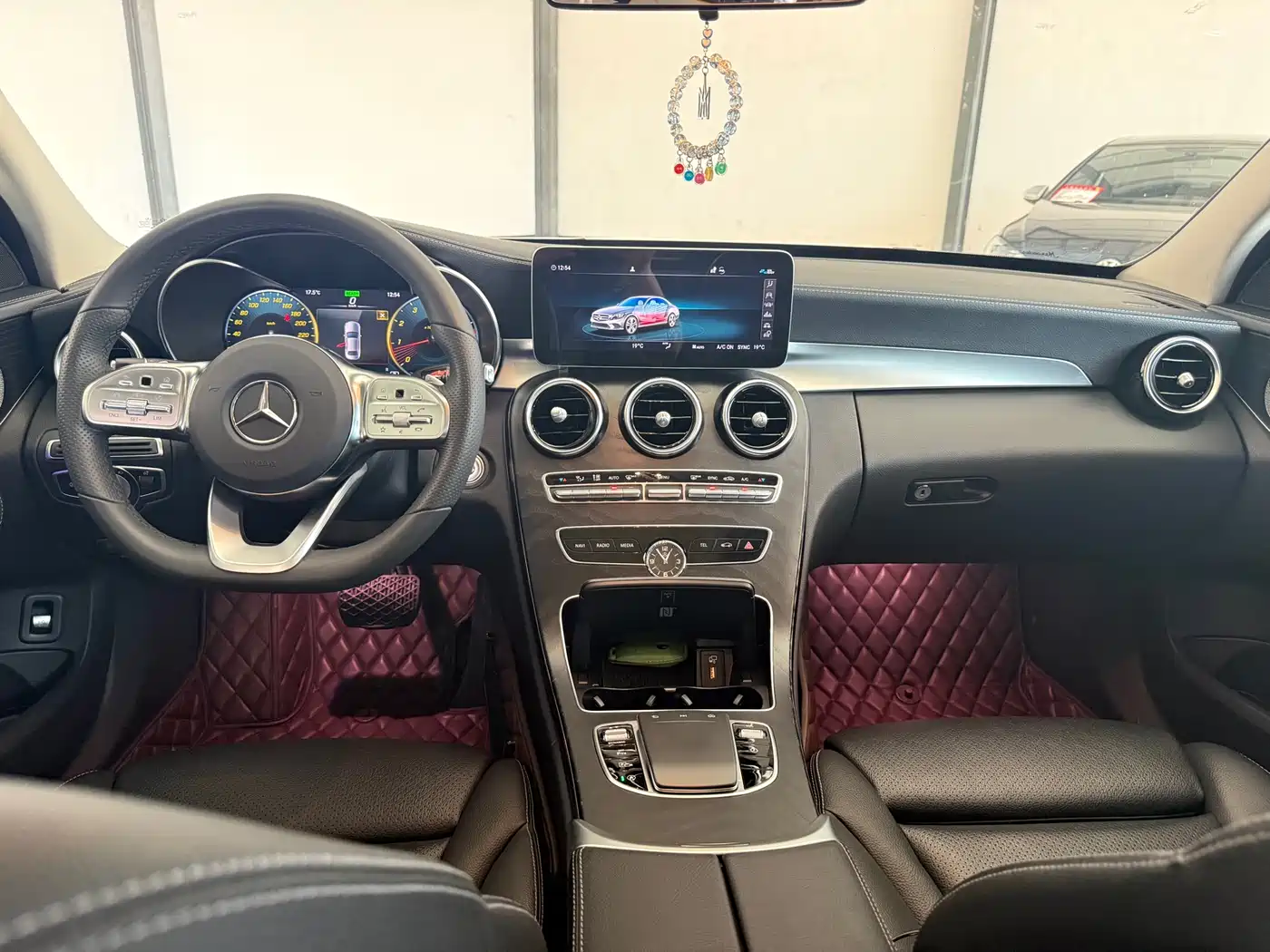 MERCEDES-BENZ CLASS C