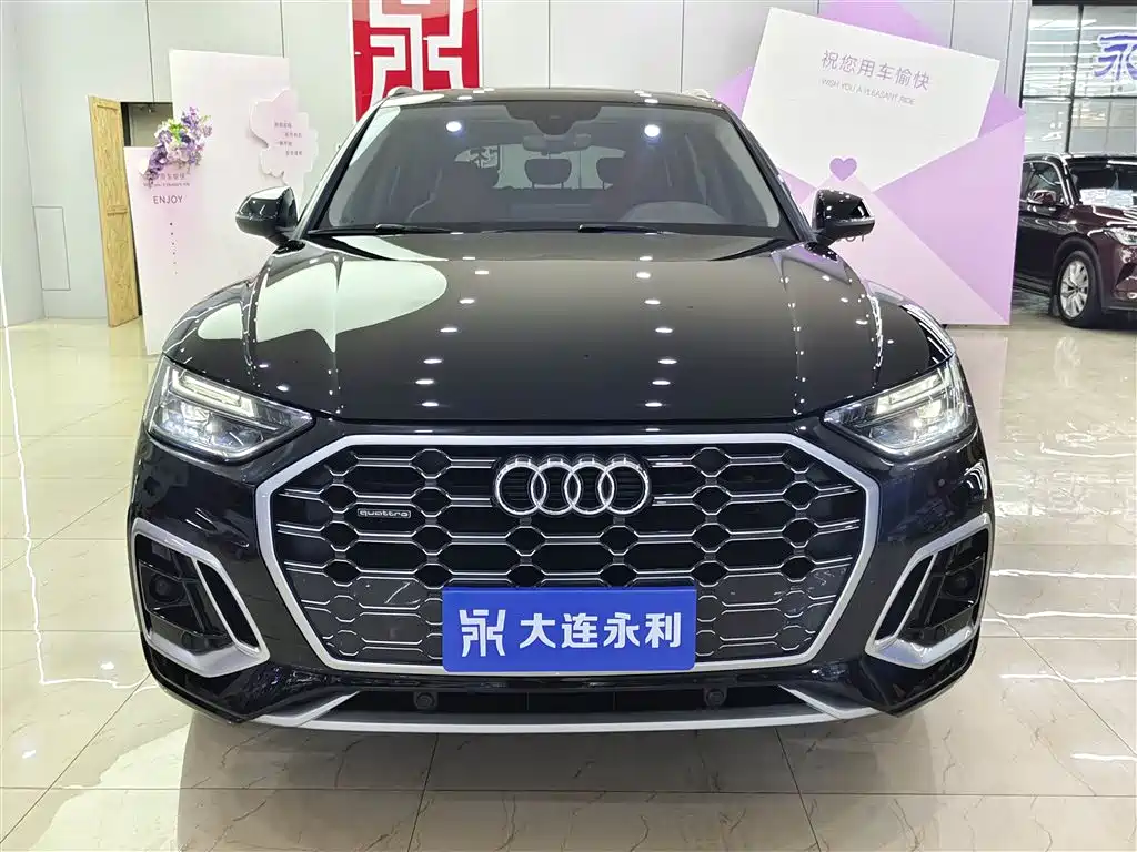 Audi Q5L 2022 Facelift 45T Luxury Dynamic фото 2