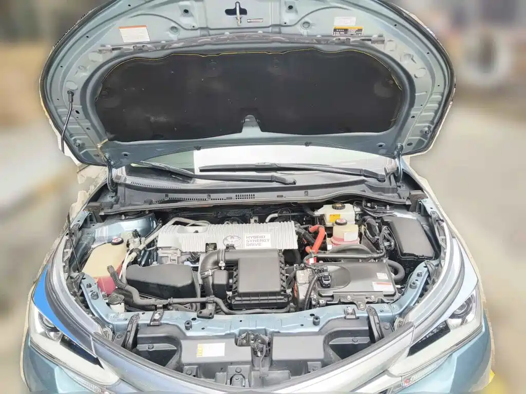 Фото 3 - Toyota Corolla