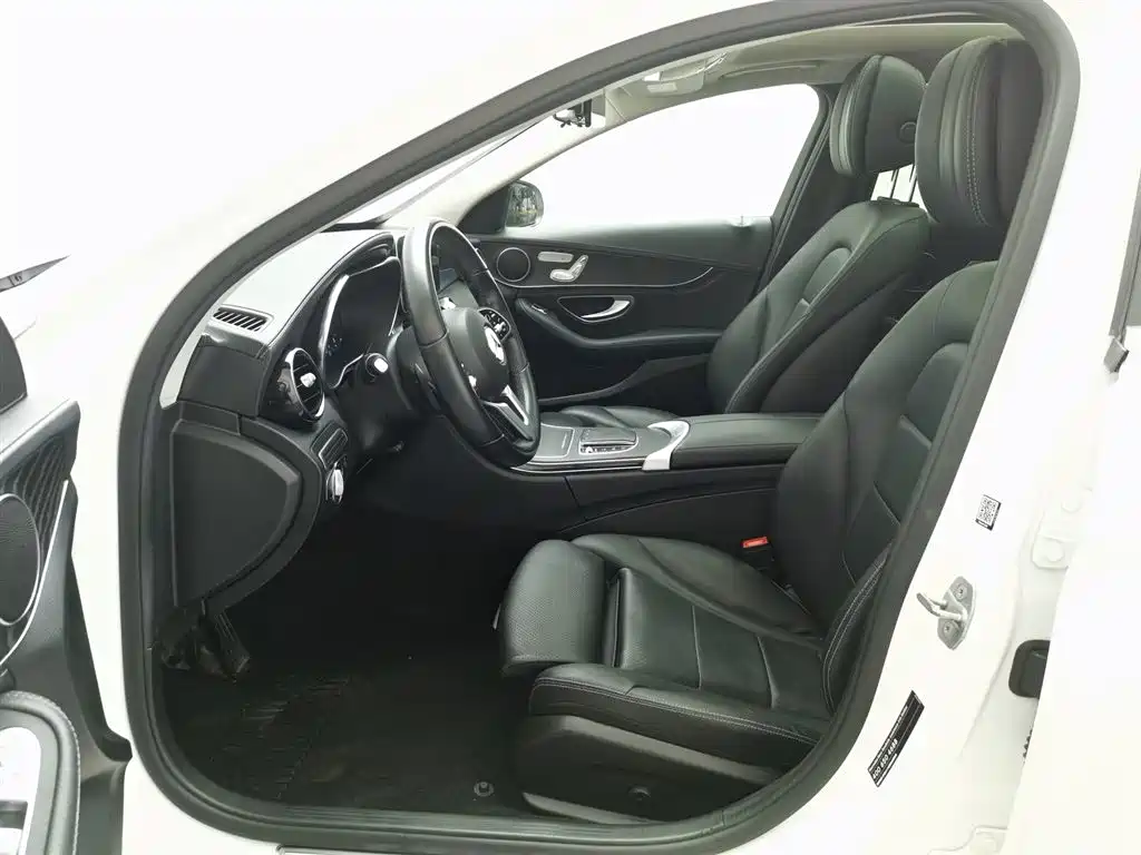 Mercedes-Benz C-Class 2019 Facelift C 260 L Sport фото 10
