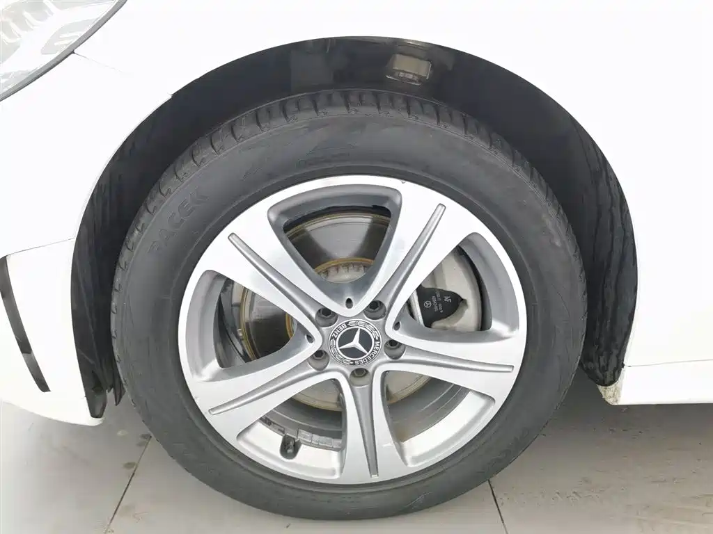Mercedes-Benz C-Class 2019 Facelift C 260 L Sport фото 17
