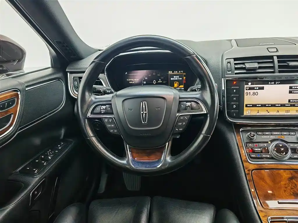 Lincoln Continental 2017 2.0T 2WD Premium Edition фото 11