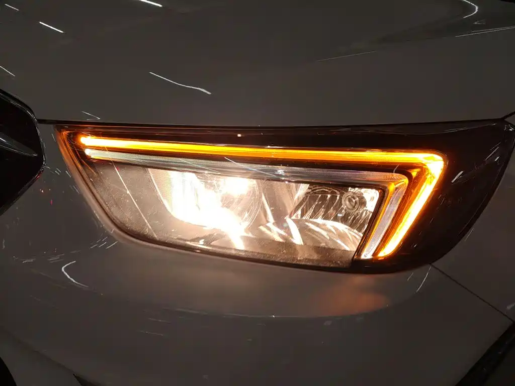 Buick Encore 2017 18T Automatic 2WD Urban Leading фото 18