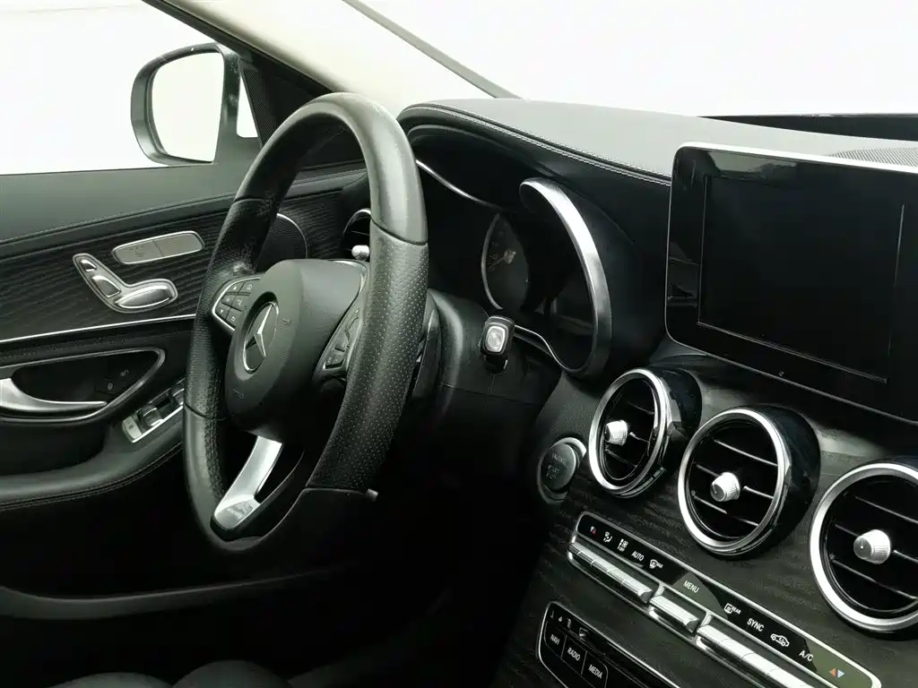 Mercedes-Benz C-Class 2018 C 200 L Sport Edition фото 22
