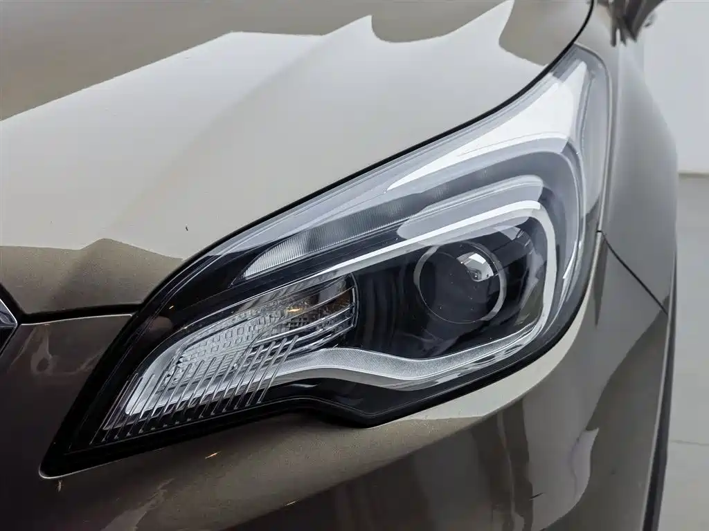 Buick Envision Plus 2015 20T 4WD Elite фото 7