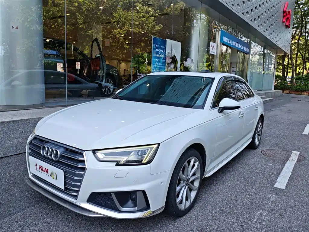 Audi A4L 2019 40 TFSI Fashion (China VI)