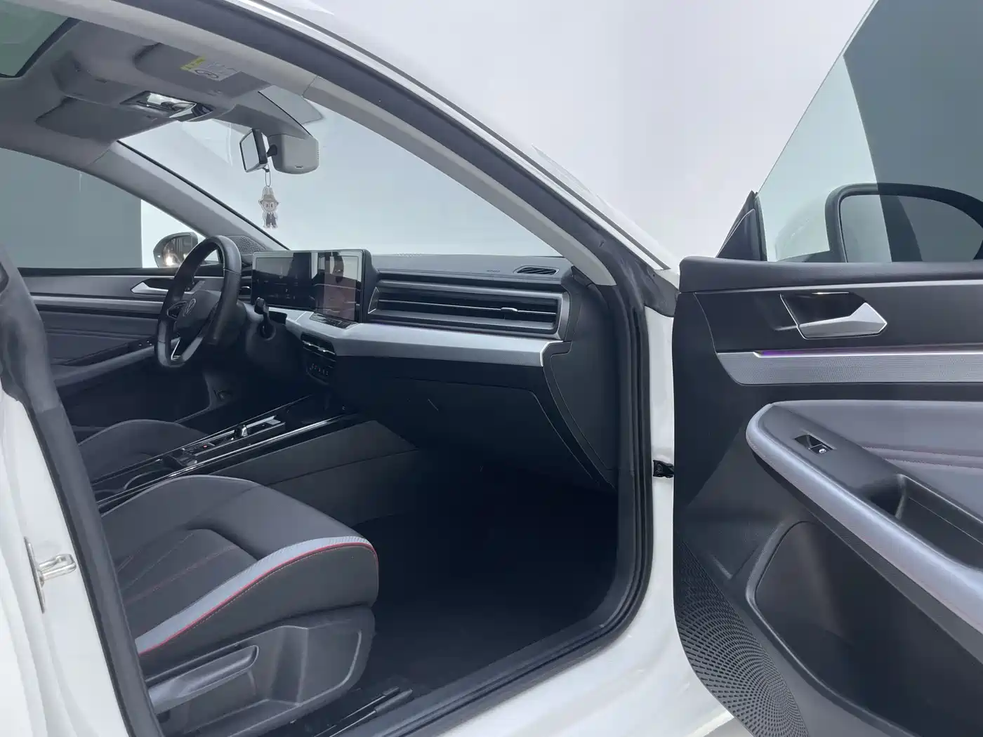 Volkswagen Lamando 2023 Lamando L 280TSI DSG Cool Edition фото 23