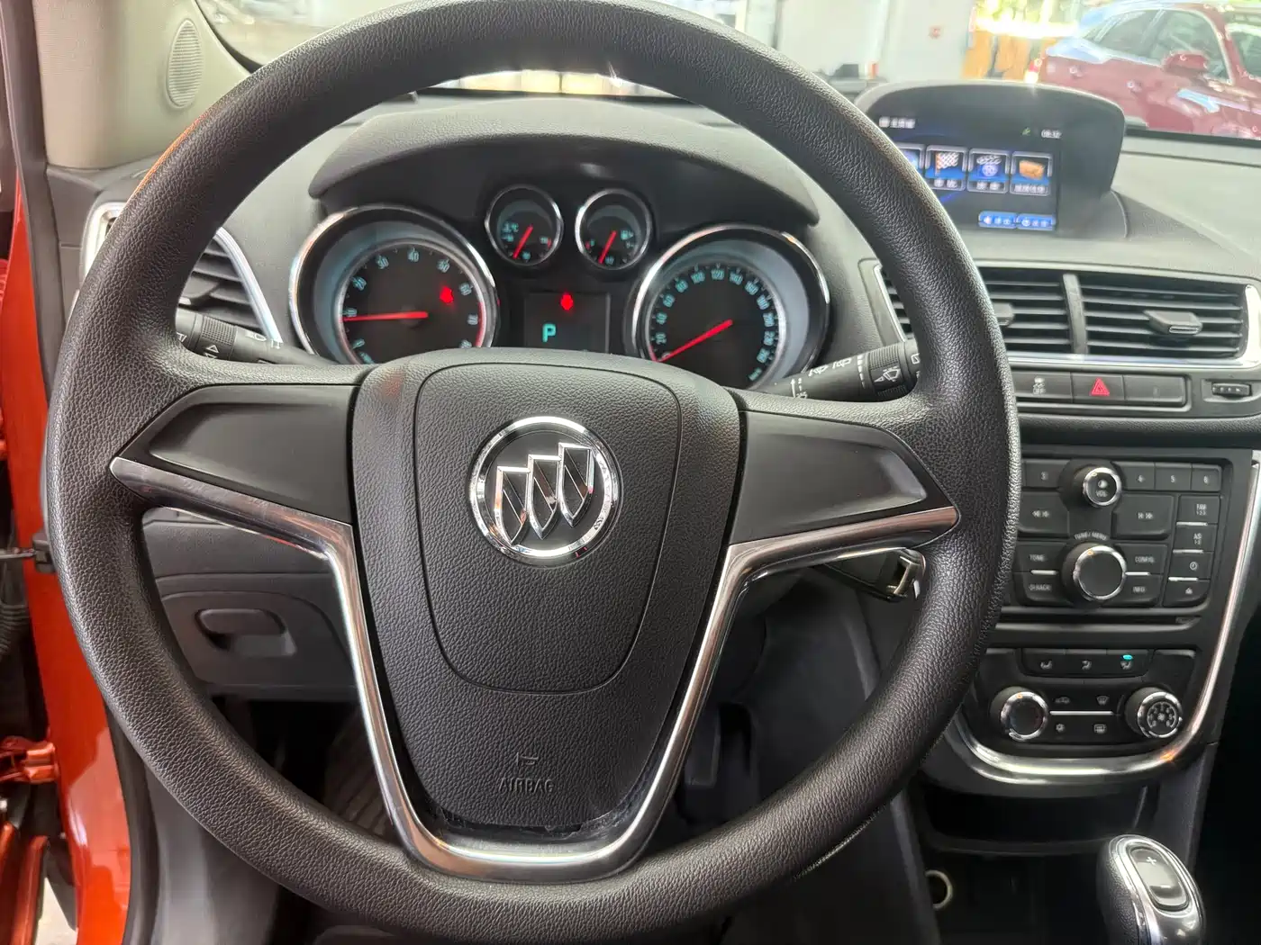 Buick Encore 2014 1.4T Automatic 2WD Urban Elite фото 8
