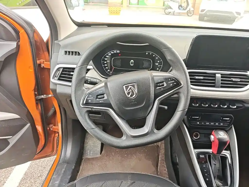 Baojun 510 2020 2019 1.5L CVT Joy Edition China VI
