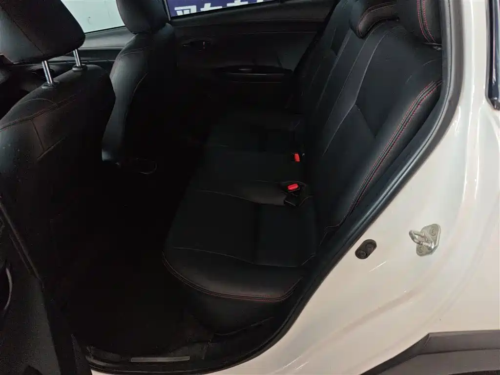 Toyota YARiS L Zhi Xuan 2020 Zhi Xuan X 1.5L CVT Leading фото 13