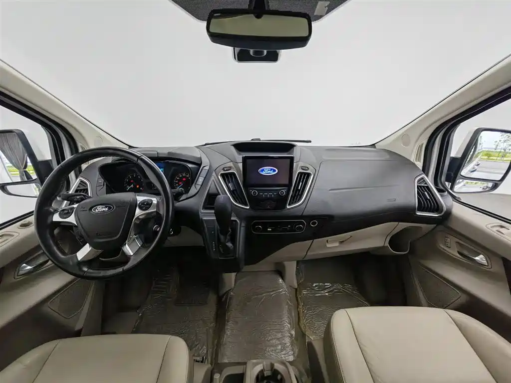 Ford Tourneo 2017 2.0T Automatic Smart Elite Edition фото 5