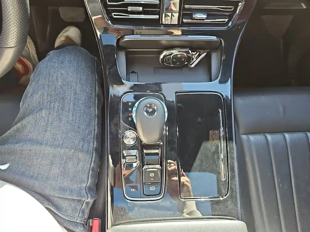 GAC Trumpchi Trumpchi M8 2023 Model Master Series 400T Ultimate Edition фото 10