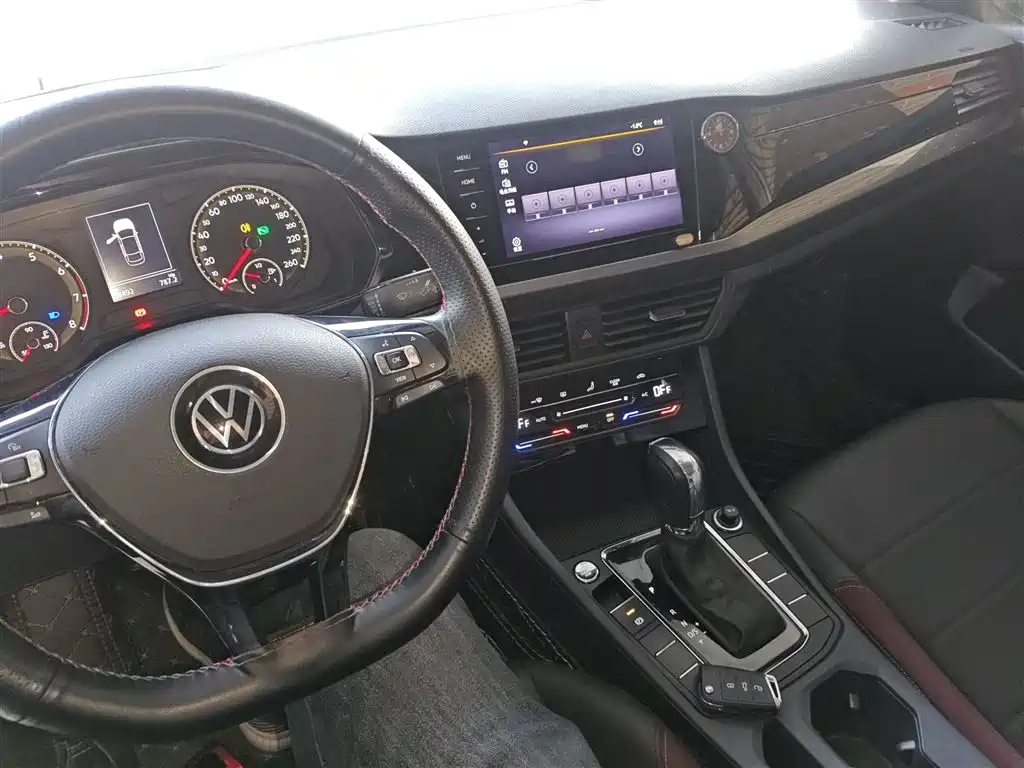 Volkswagen Bora 2021 1.5L Automatic Elite Smart Edition фото 6