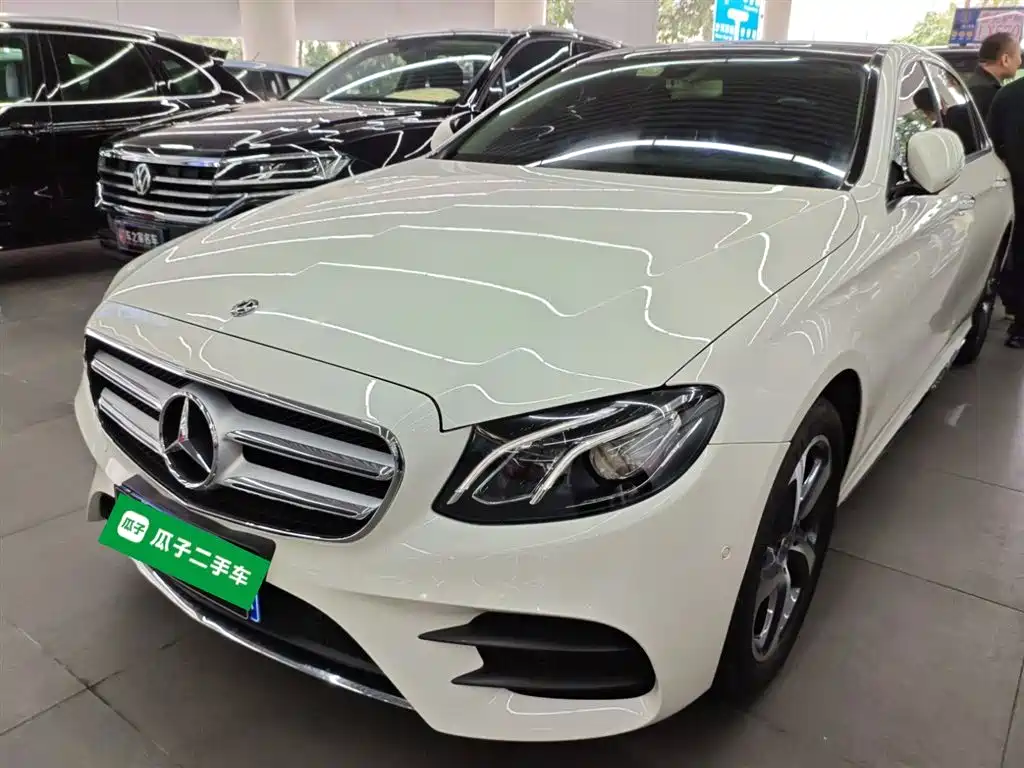 Mercedes-Benz E-Class 2018 E 300 L Sport Fashion фото 2