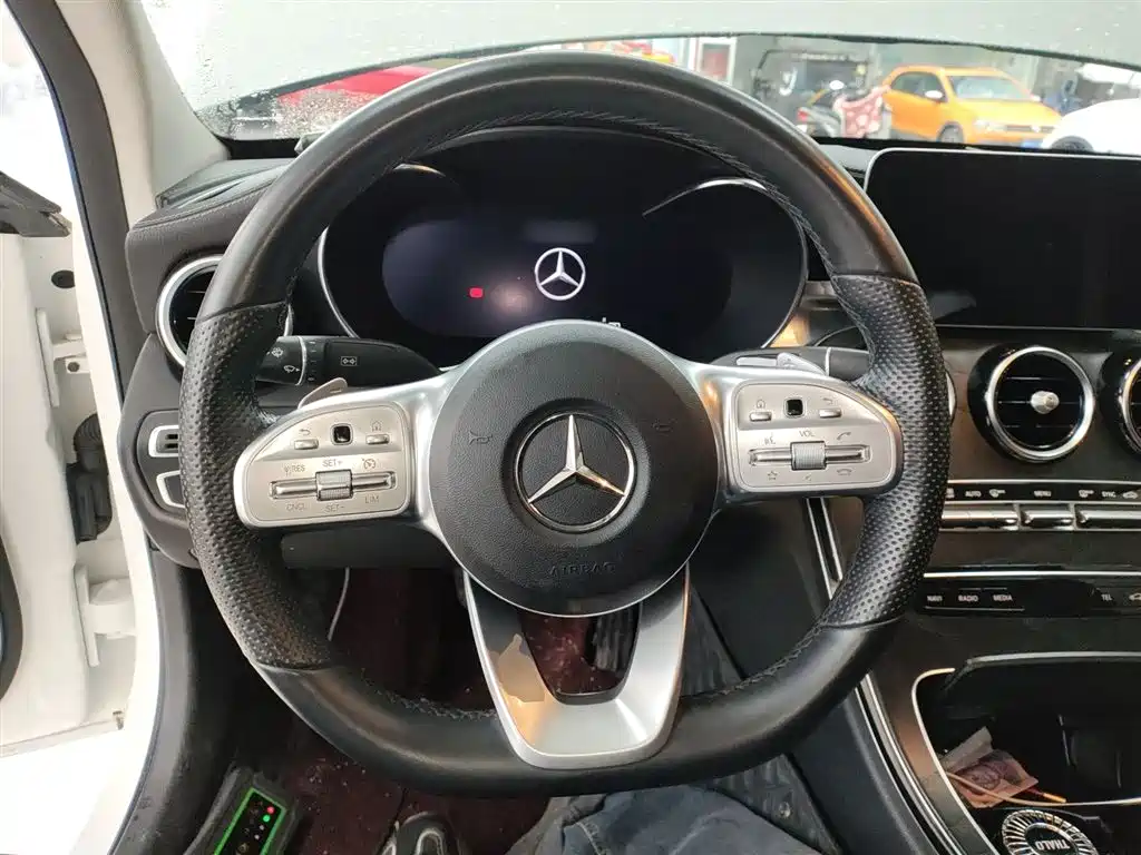 Mercedes-Benz C-Class 2020 C 200 L Fashion Sport фото 7