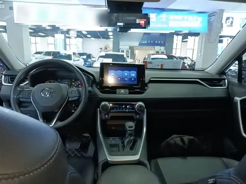 Toyota RAV4 Rongfang 2021 2.0L CVT 2WD Urban фото 10