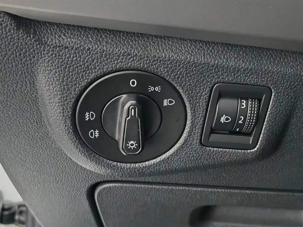 Volkswagen Lavida 2018 1.5L Automatic Comfort Version China V фото 21