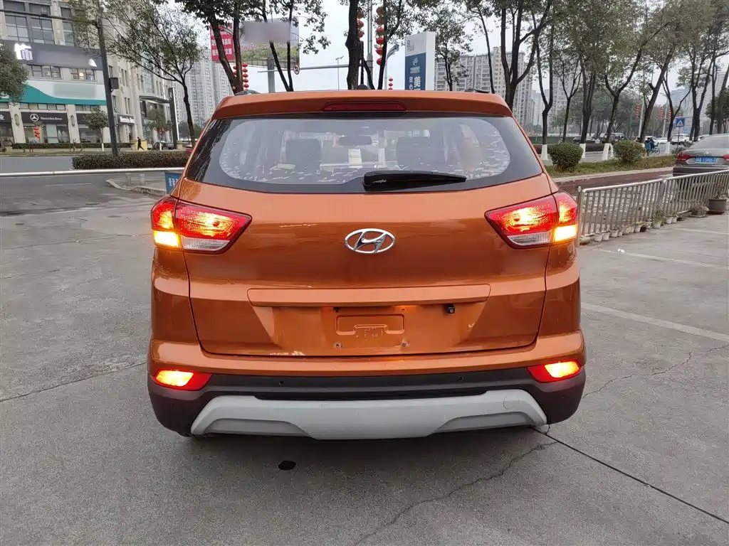 Hyundai Beijing Hyundai ix25 2017 1.6L Automatic Smart Edition фото 4