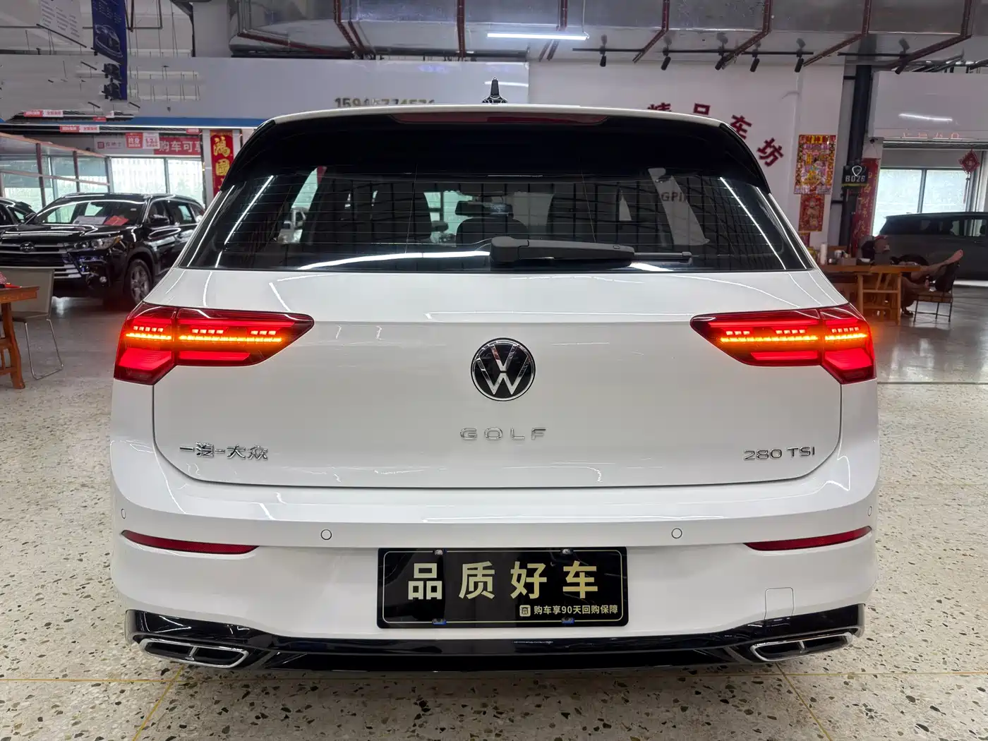  Volkswagen Golf 2023 Facelift 280TSI DSG R-Line Lite 5