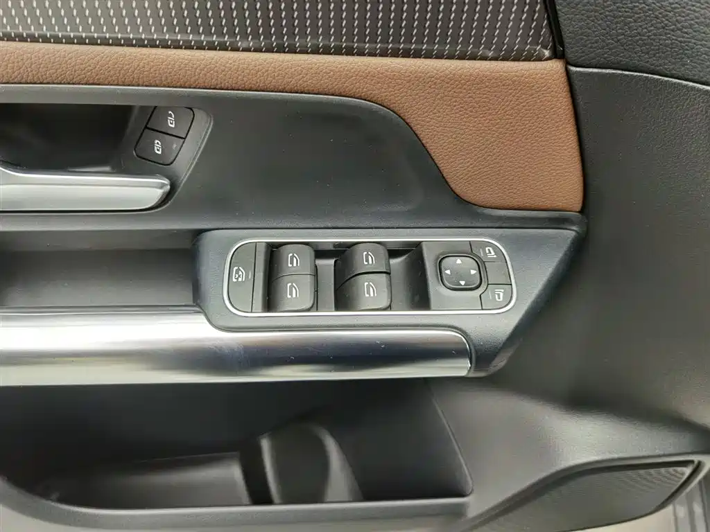 Mercedes-Benz B-Class 2020 B 200 Sport Edition фото 9