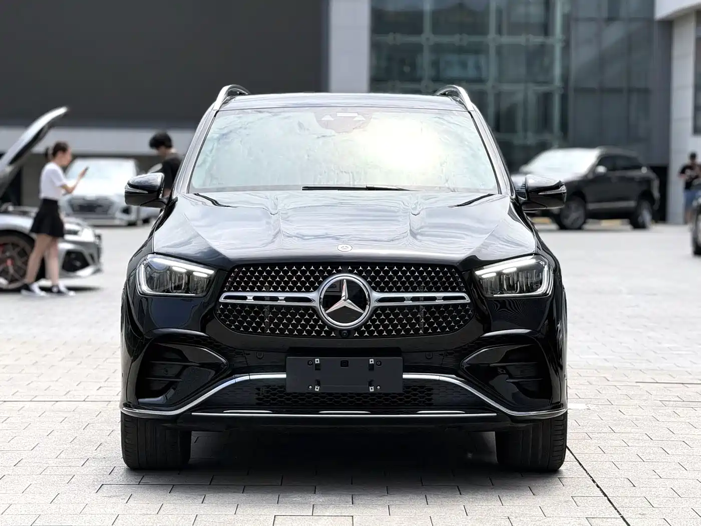 Mercedes-Benz GLE 2024 Facelift GLE 350 4MATIC Fashion фото 2