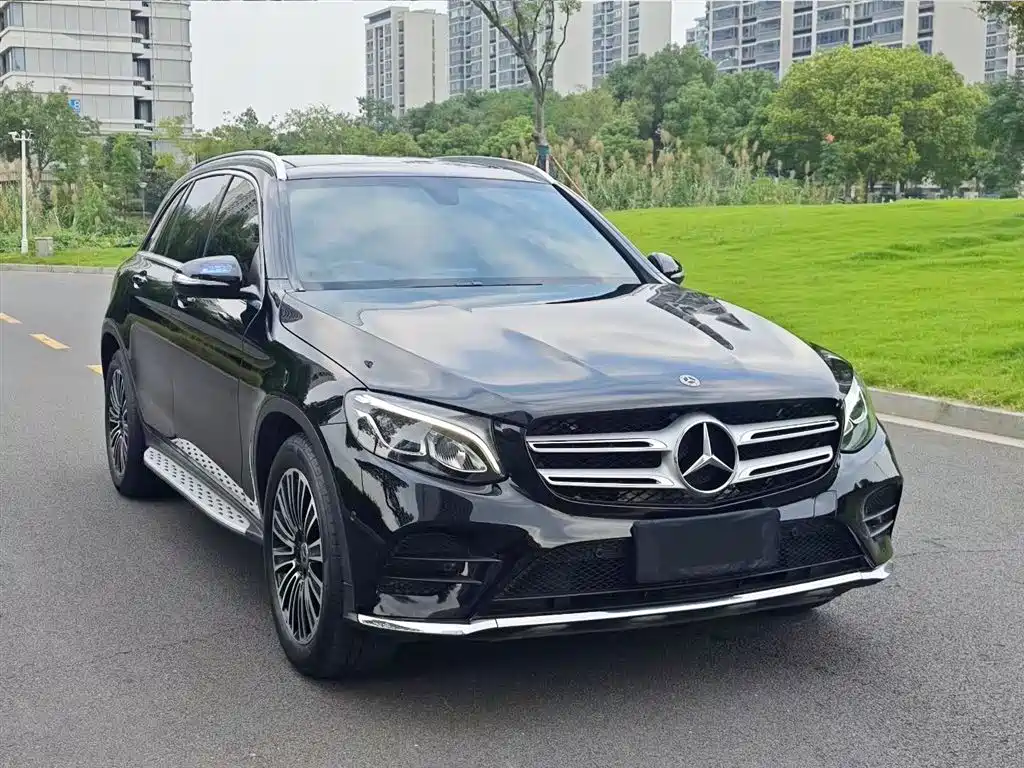 Mercedes-Benz GLC 2019 GLC 260 4MATIC Dynamic фото 3