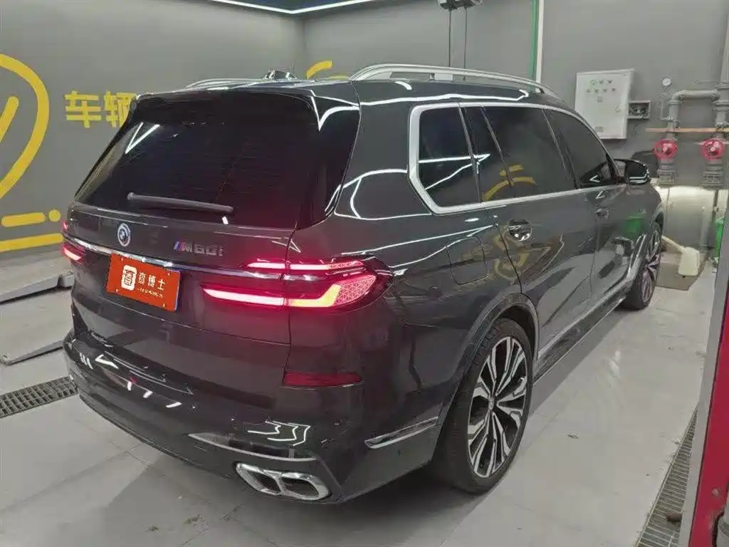 BMW X7 M60i 2023 xDrive M60i фото 2