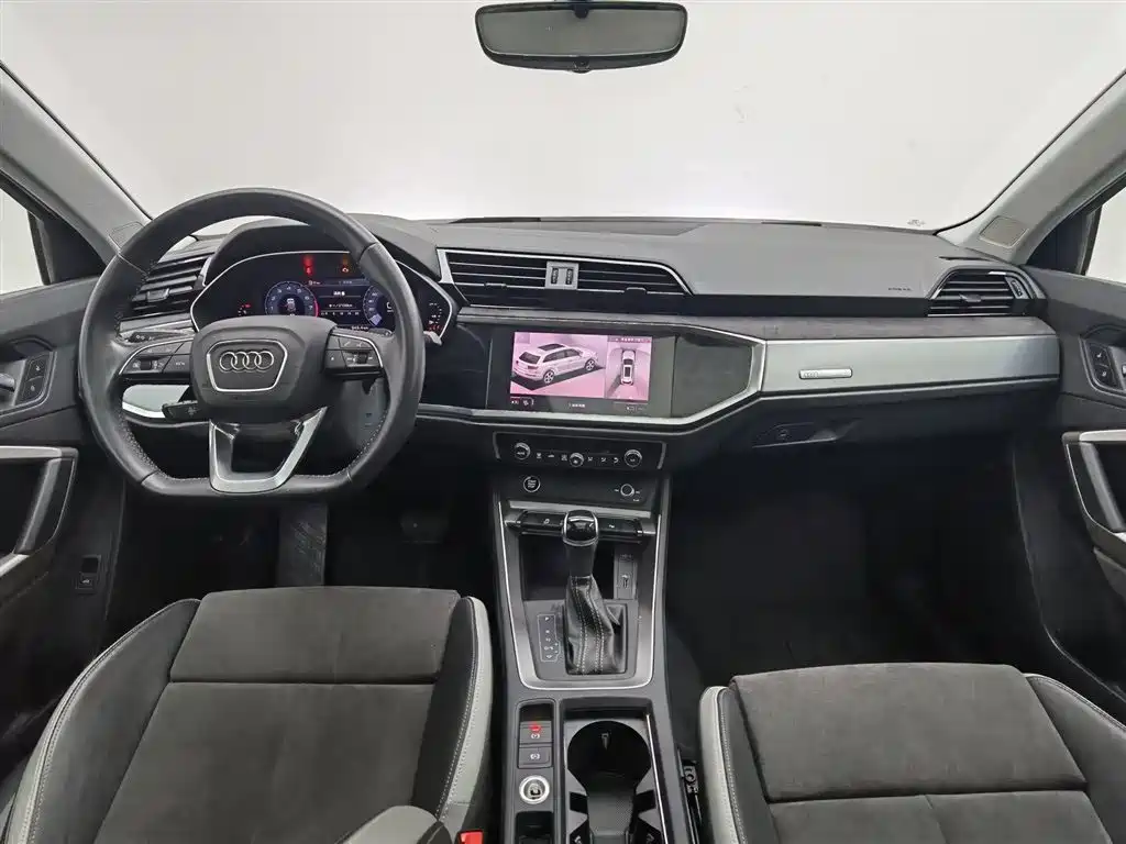 Audi Q3 2021 35 TFSI Fashion Sport фото 5