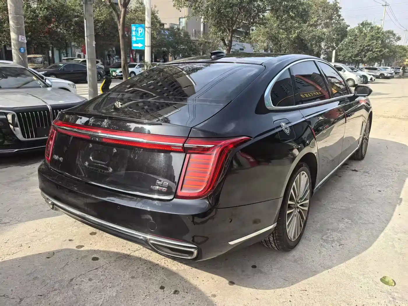 Hongqi HONGQI H9